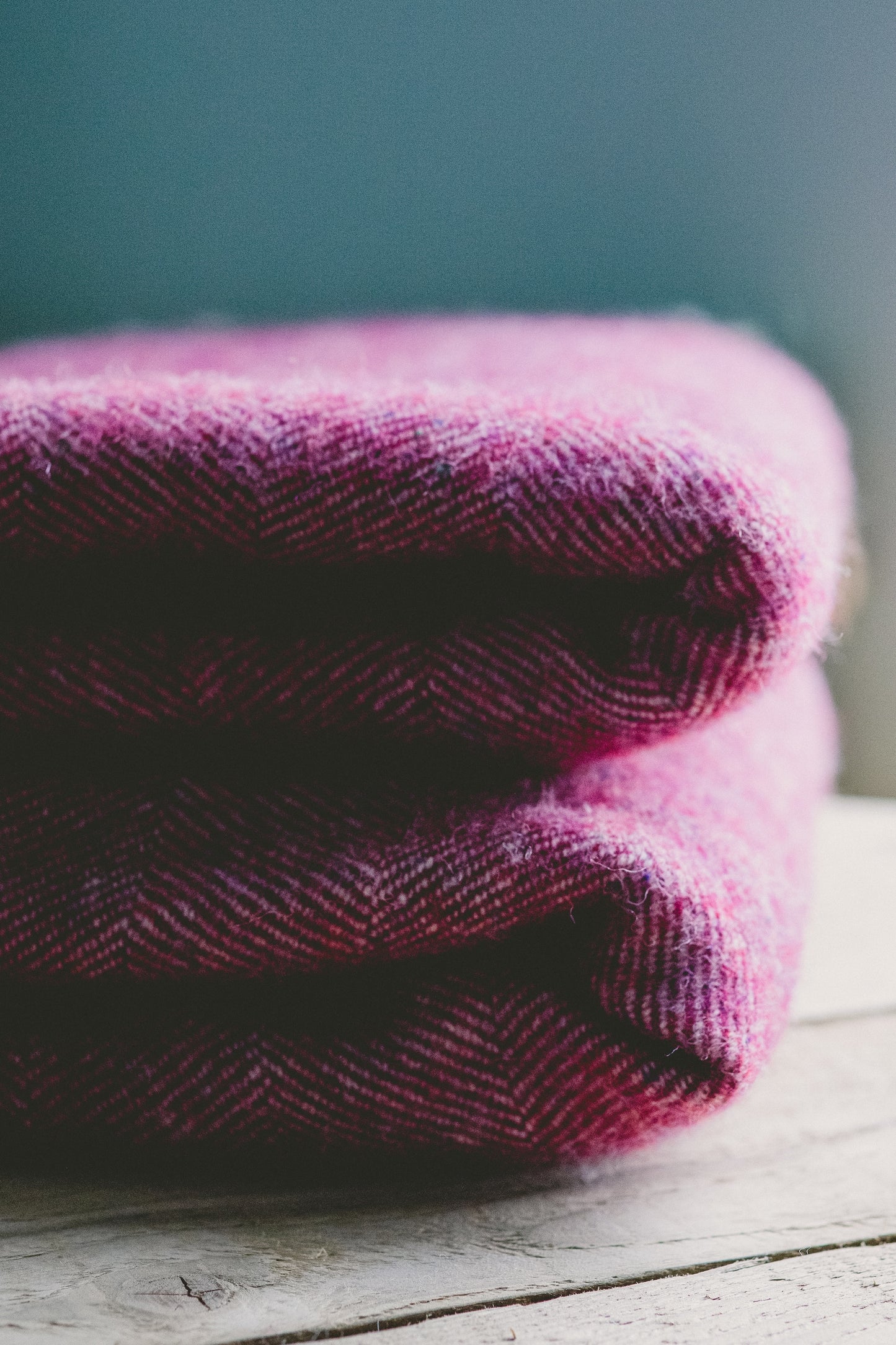 Pure Wool Herringbone Throw Blanket (Beetroot, Size: 200x146cm)