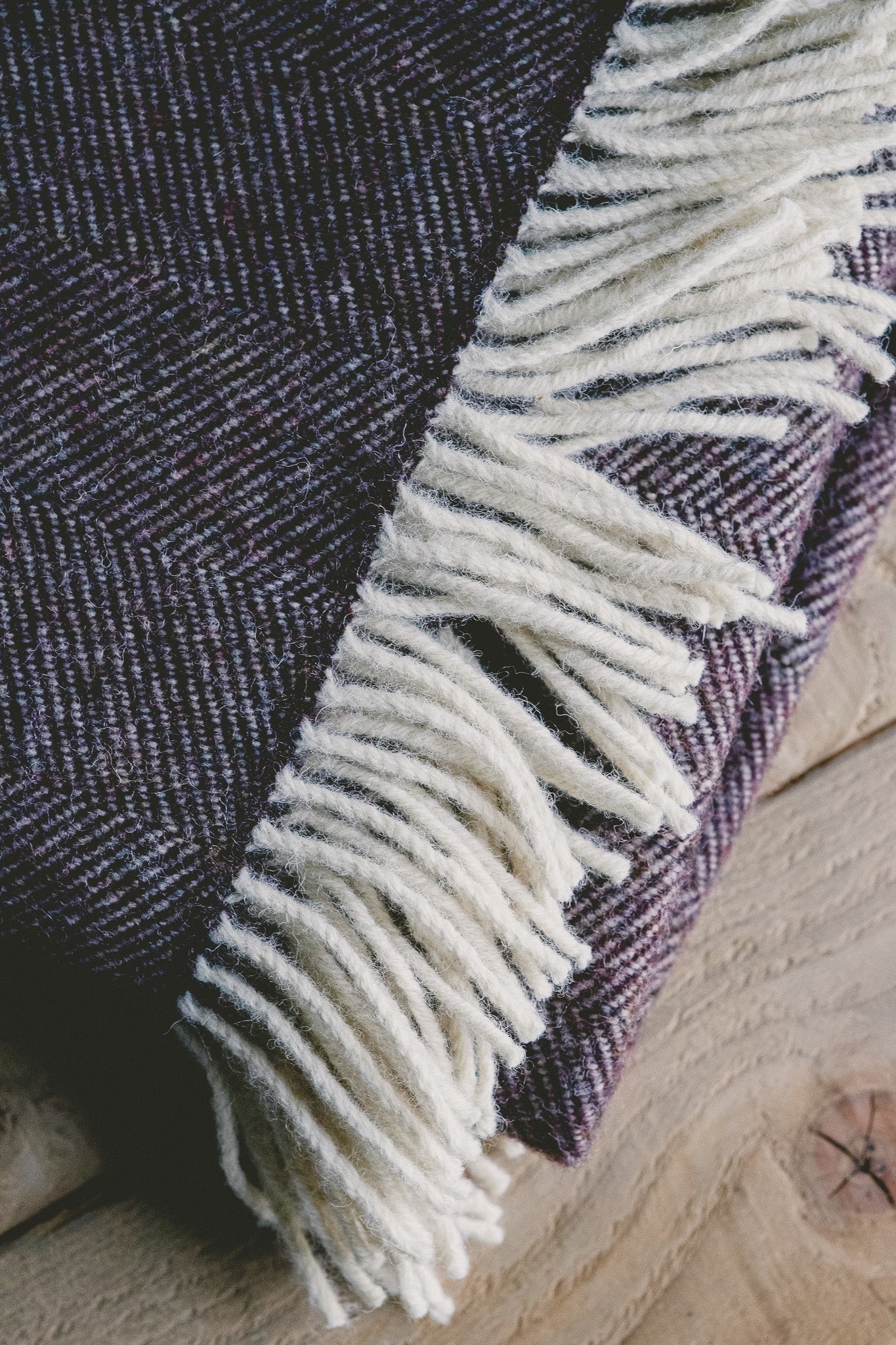 Pure Wool Herringbone Throw Blanket (Dusty Plum, Size: 200x146cm)