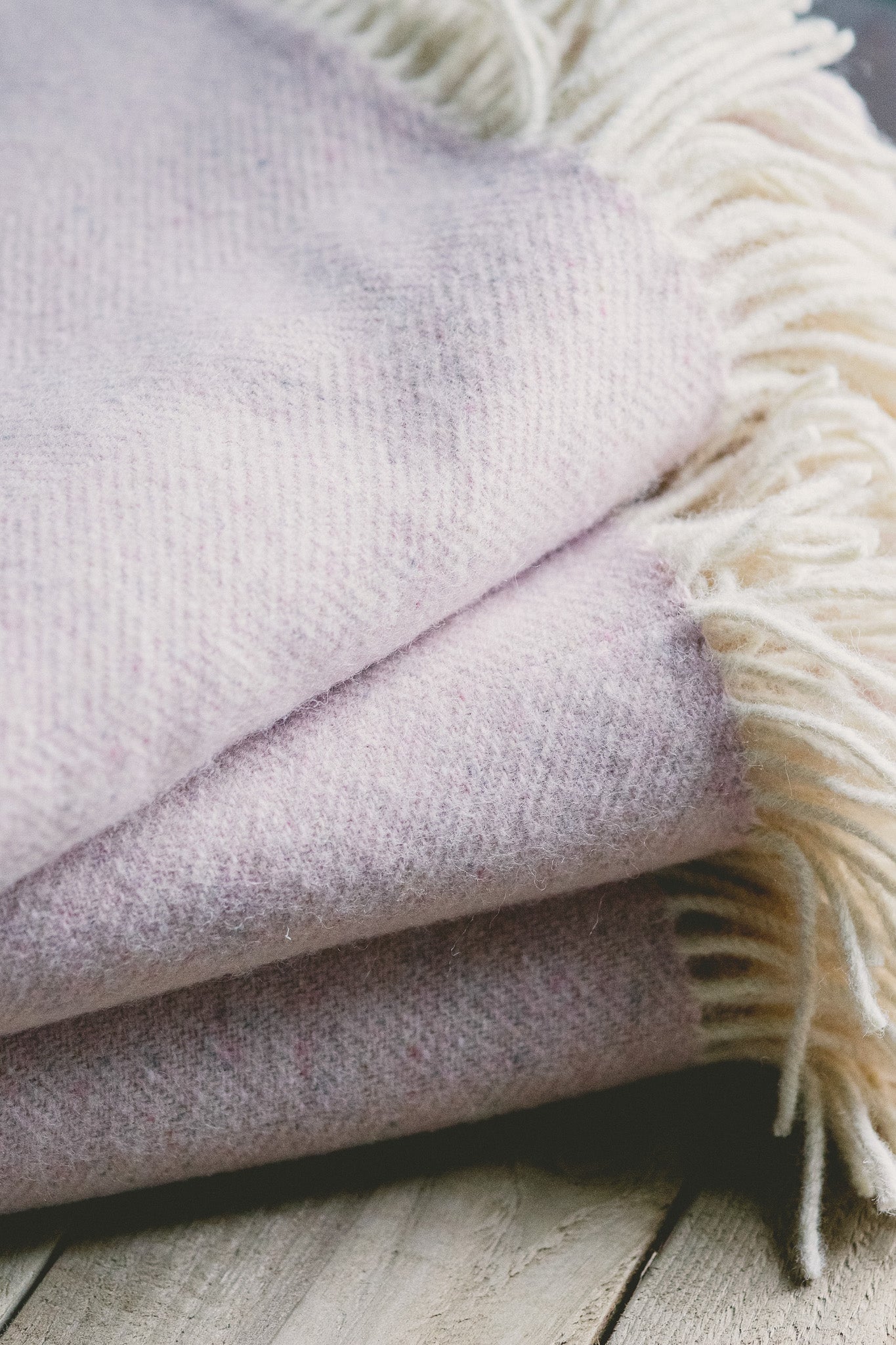 Pure Wool Herringbone Throw Blanket (Pale Rose, Size: 200x146cm)