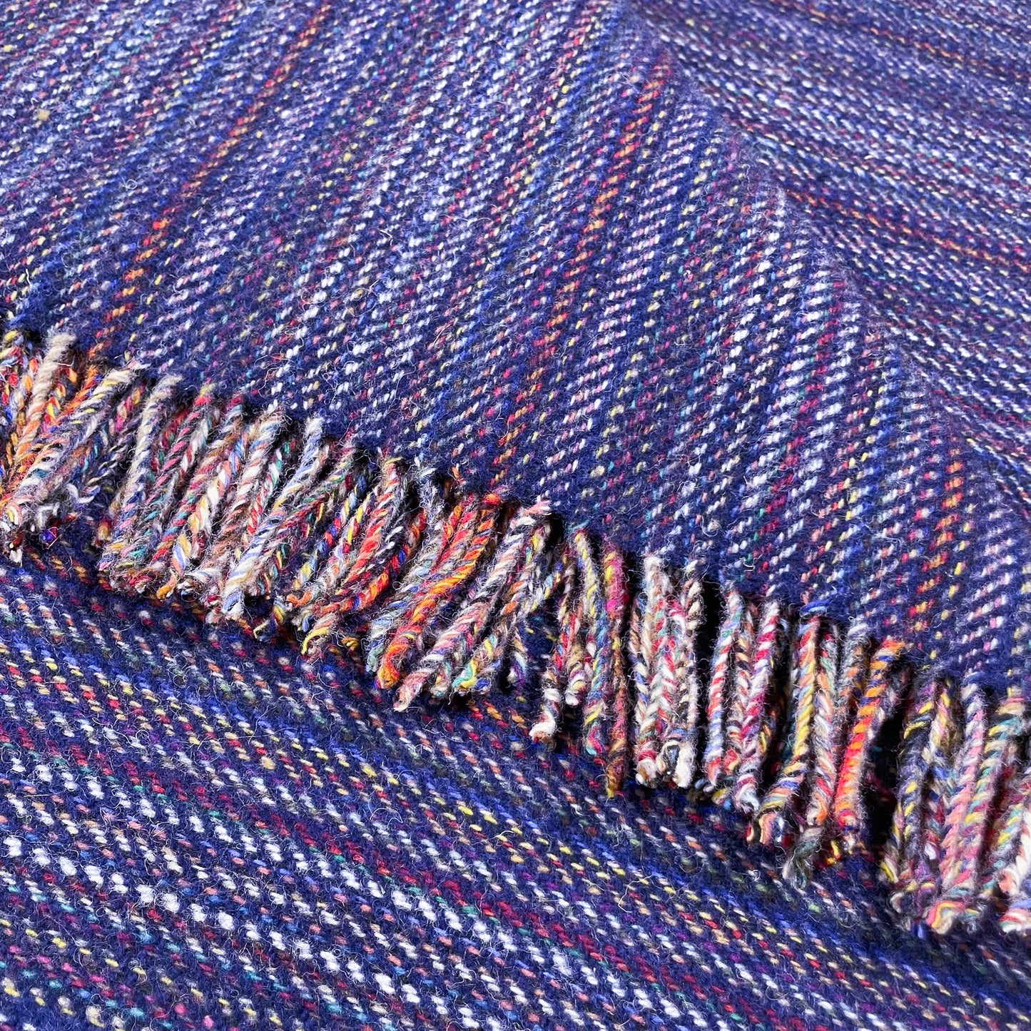 Pure Wool Herringbone Throw Blanket (Deep Blue)