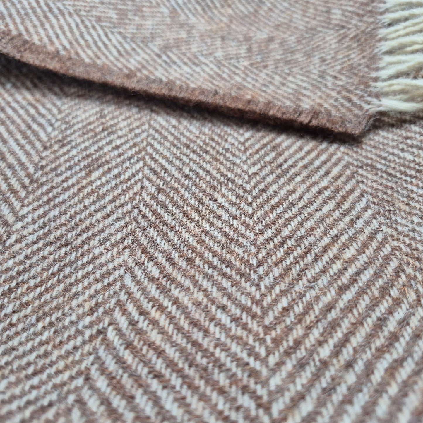 Pure Wool Throw Blanket | Herringbone | Cotswold Brown