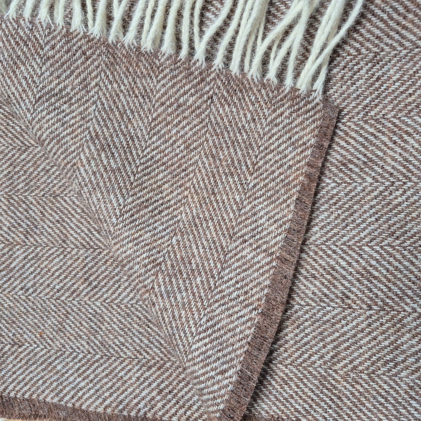 Pure Wool Throw Blanket | Herringbone | Cotswold Brown