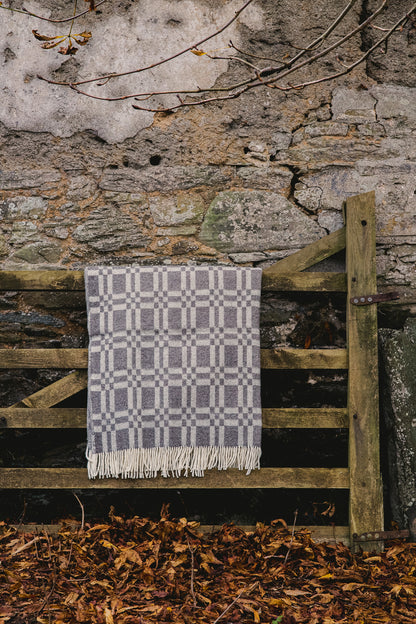 Pure Wool Herringbone Throw Blanket (Natural Grey, Size: 210x151cm)