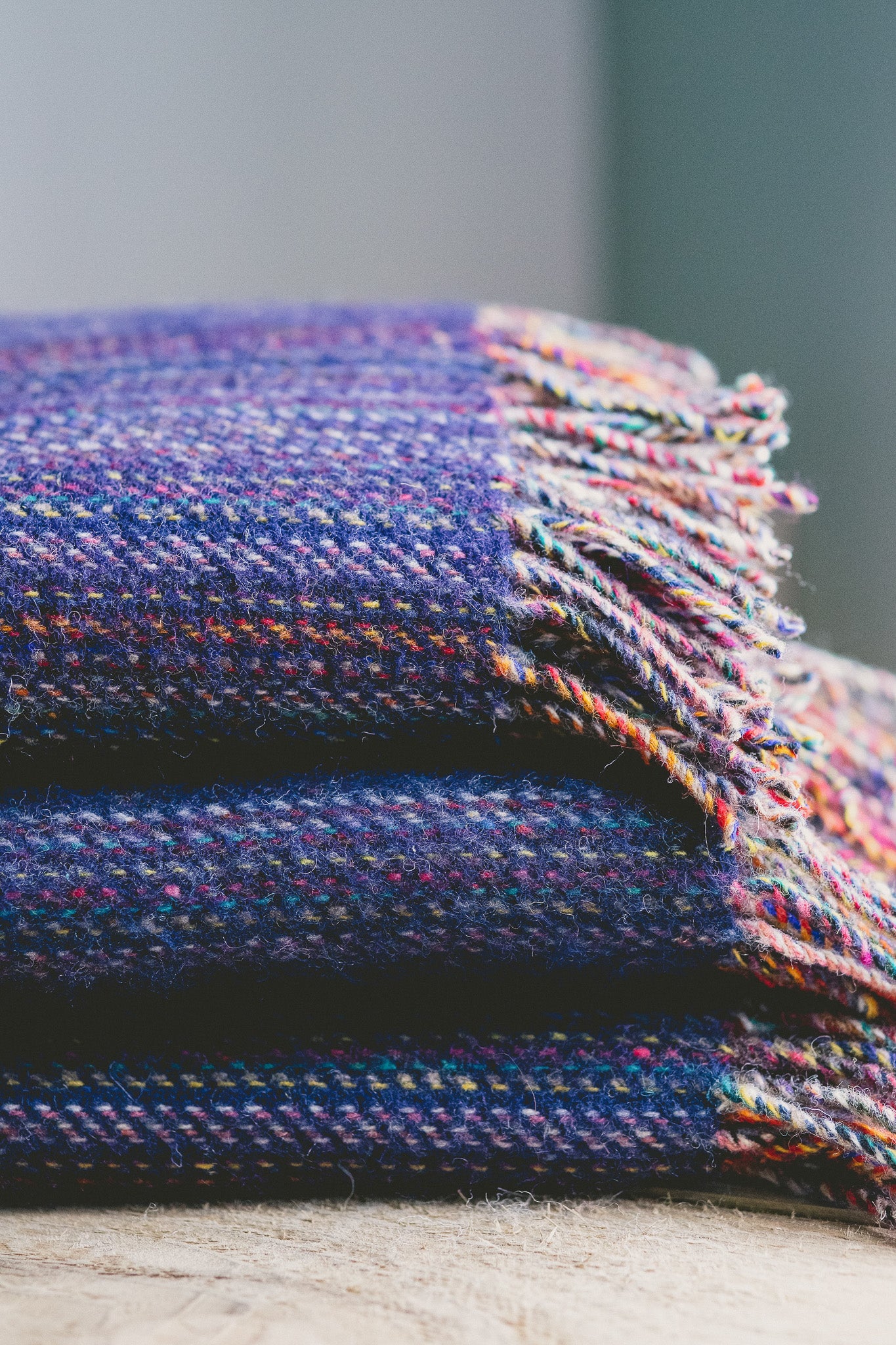 Pure Wool Herringbone Throw Blanket (Deep Blue)