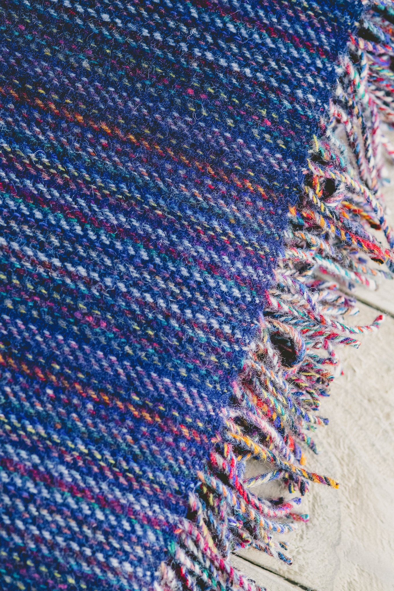 Pure Wool Herringbone Throw Blanket (Deep Blue)