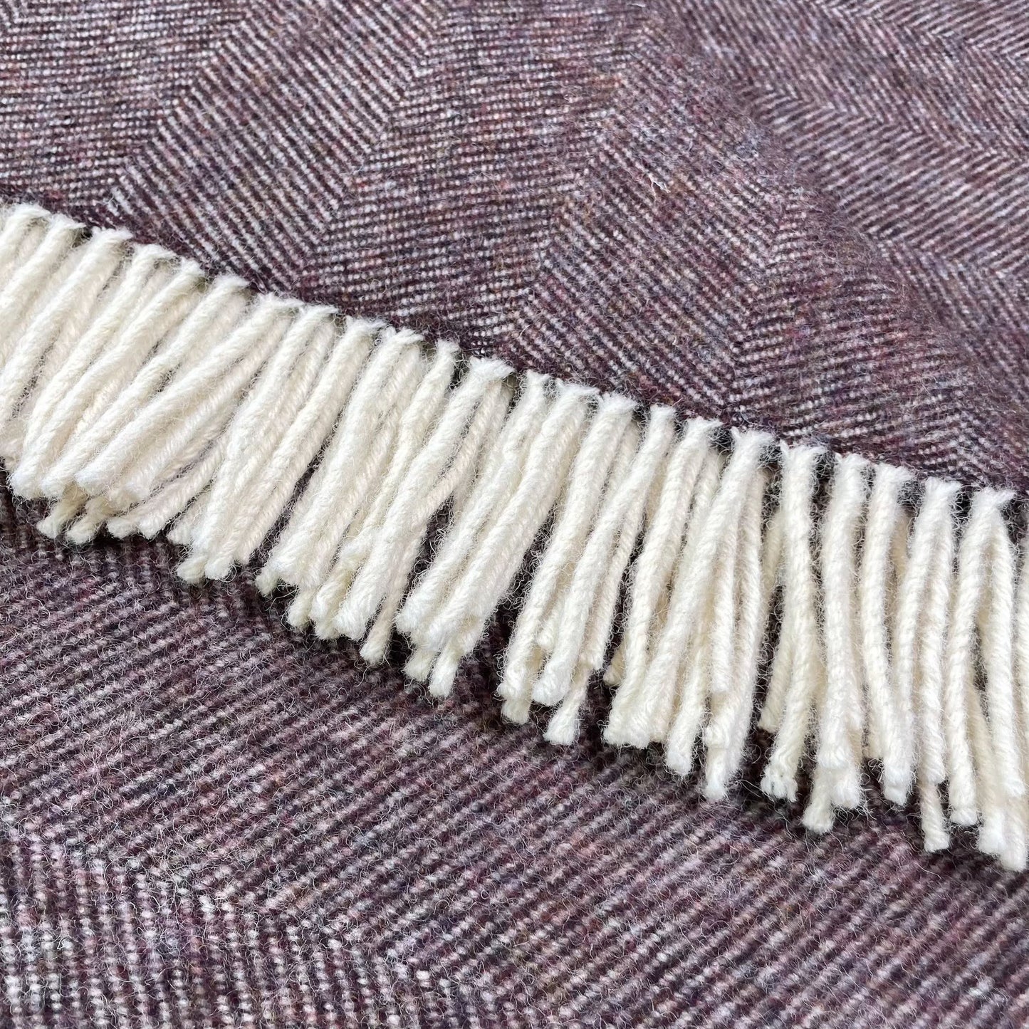 Pure Wool Herringbone Throw Blanket (Dusty Plum, Size: 200x146cm)