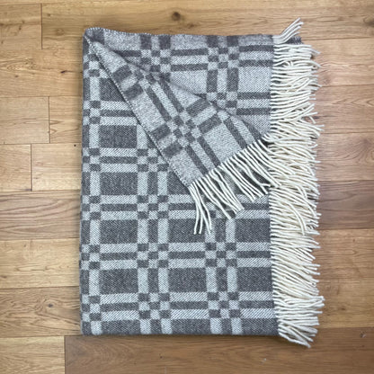 Pure Wool Herringbone Throw Blanket (Natural Grey, Size: 210x151cm)
