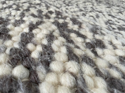 Pure Wool Rug (Betty) | Hand Woven in the UK