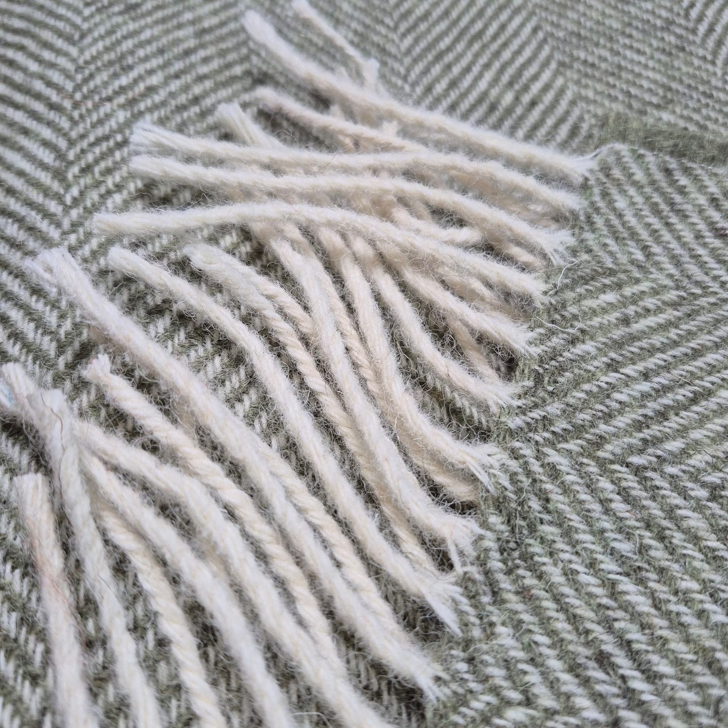 Pure Wool Throw Blanket | Herringbone | Dark Apple
