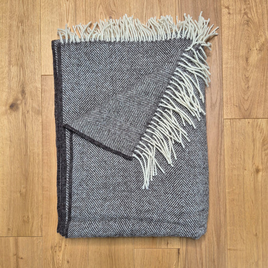 Pure Wool Throw Blanket | Herringbone | Dark Grey Natural
